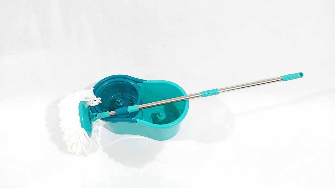 Imagem do produto: Mop Giratório Fit Flash Limp, com Balde e Cabo Telescópico